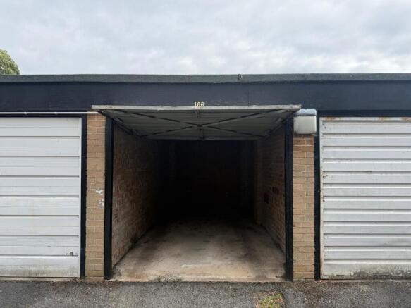 Garages for sale Image 8