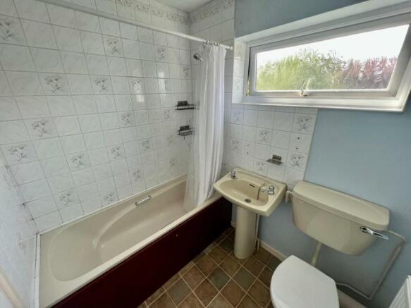 Bahroom.jpg