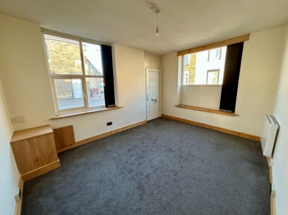 Ground Floor, 21 Furness Street, Burnley, Lancashire BB10 1TE photo 4