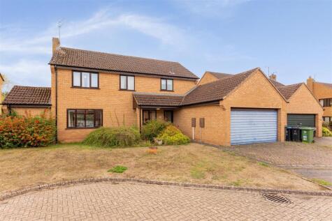 Canberra Close, Wellesbourne, Warwick