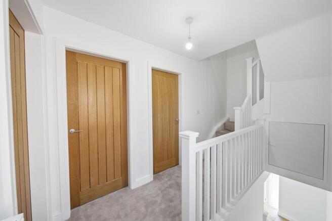 3 bed Detached for sale Image 10
