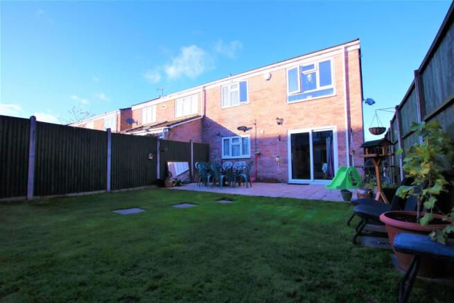 rear shot of garden.jpg