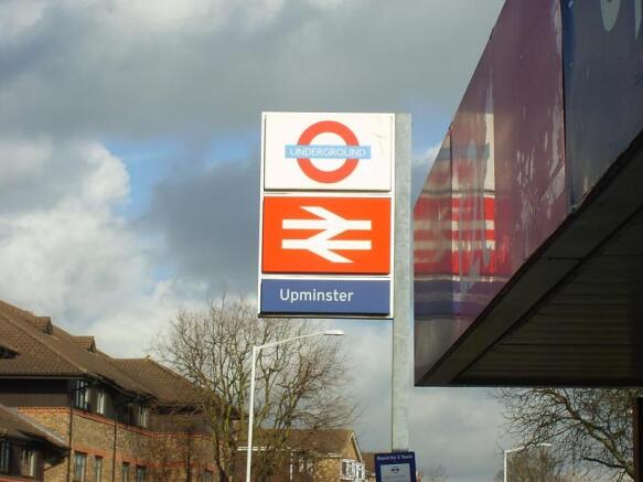Upminster Station