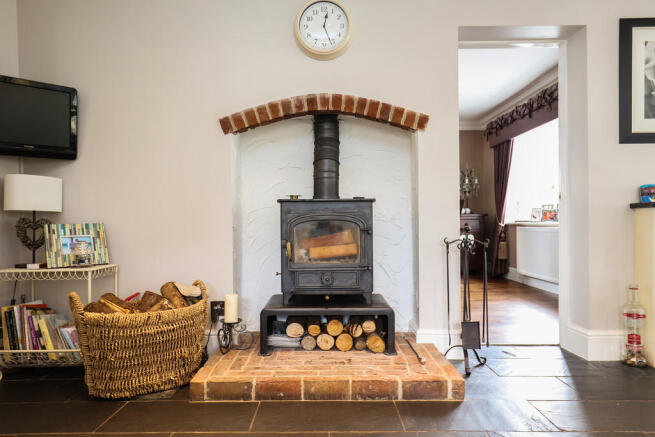 Fireplace - Break...