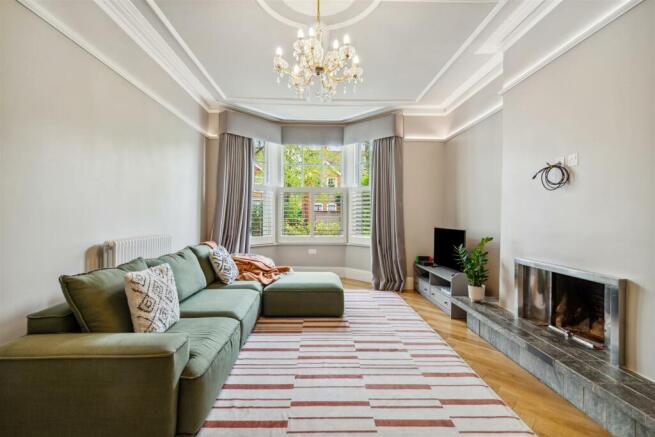 Dukes Avenue,W4_FOR SALE