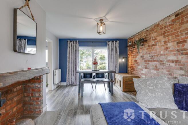 3 bed Semi-Detached for sale Image 8