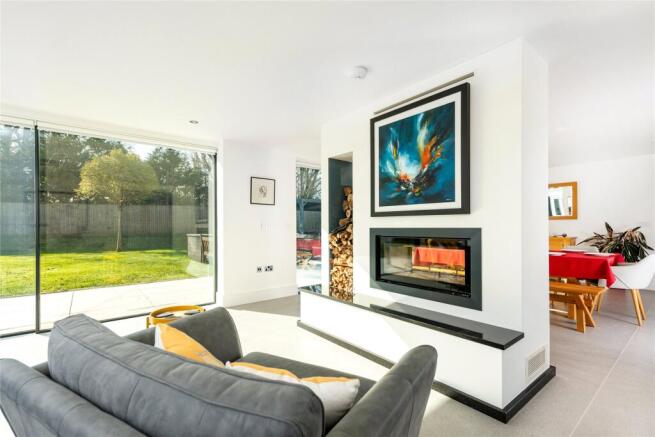Dining/Sitting Room