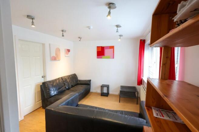 Lounge(1)