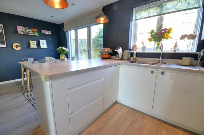 Kitchen/Dining
