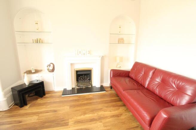 Lounge 3