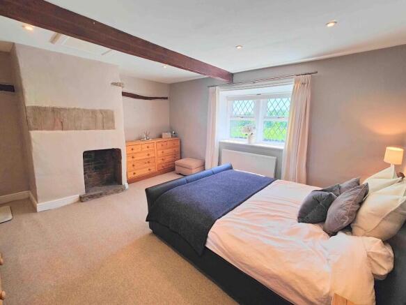 2 bed Cottage for sale Image 10