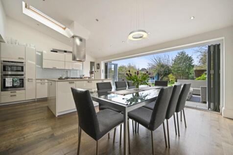 Carbery Avenue, Acton