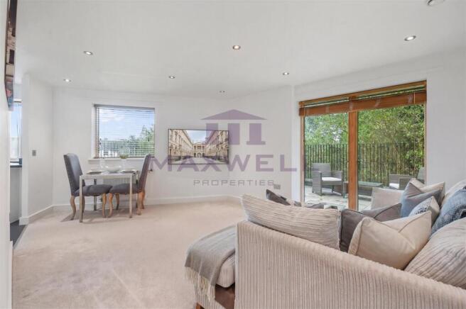 Lounge (2) (Copy).jpeg