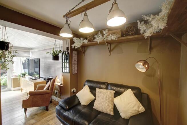 7. Dining area
