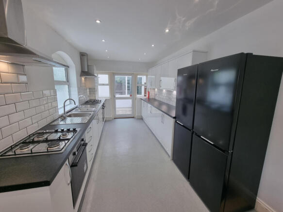 Double Bedroom in a Professional Sharers House in