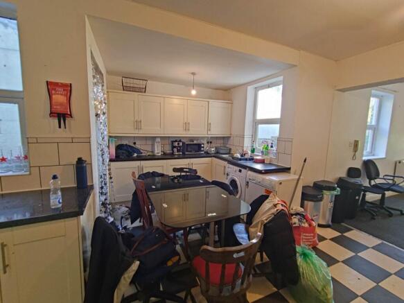 Kitchen (3)