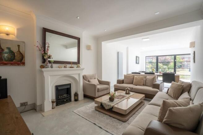 A beautifully presented and welcoming front lounge