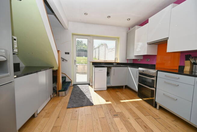 3 bed End of Terrace for sale Image 4