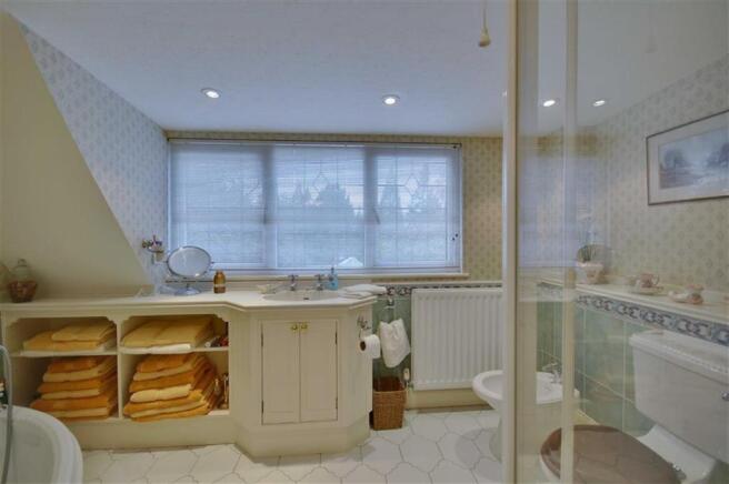Photo 9