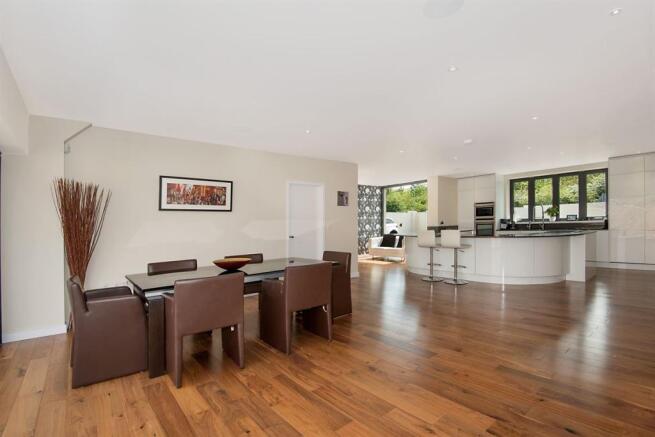 Kitchen/Diner/Family Room