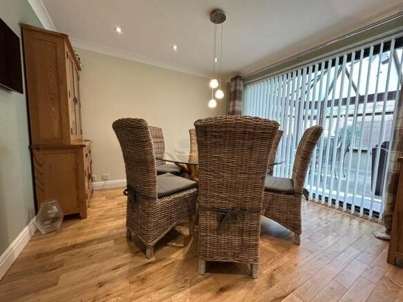 6_Dining Room