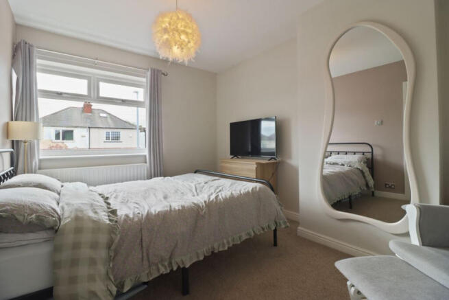 3 bed Semi-Detached for sale Image 7