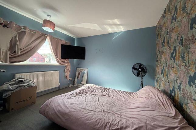 2 bed Semi-Detached for sale Image 6