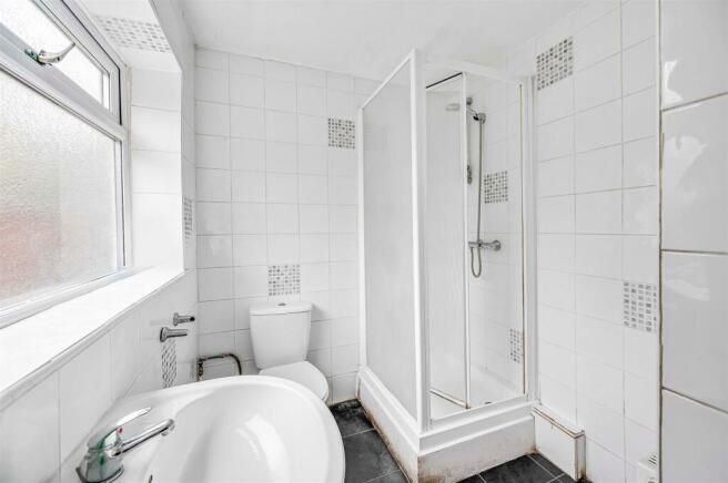 Davies___Davies_57_Victoria_Rd__Finsbury_Park__Lon