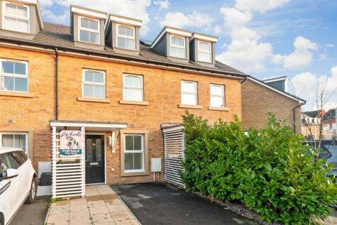 Wheeler Close, Dartford, Kent