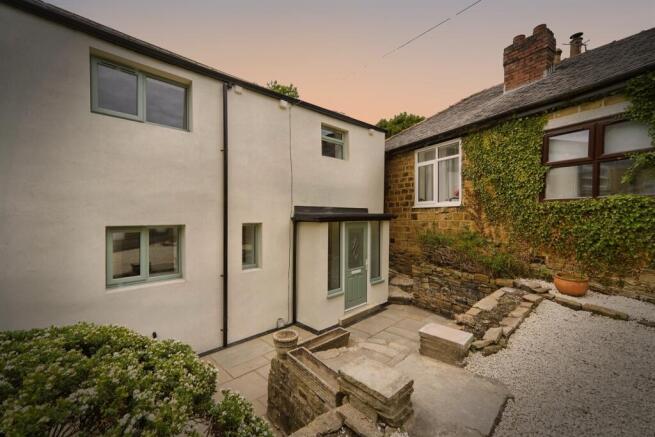 3 bed Cottage for sale in pudsey