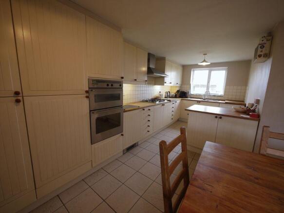 Kitchen/Breakf...