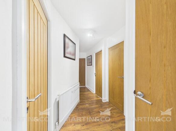 3 bed Detached Bungalow for sale Image 12
