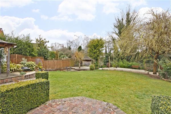 REAR GARDEN CONT