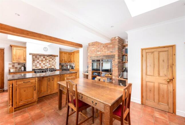 Kitchen/Breakfast