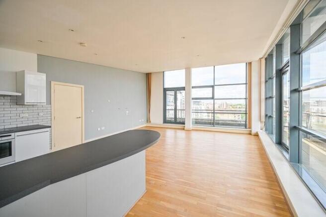 Galaxy Building, Crews Street, E14 photo 5