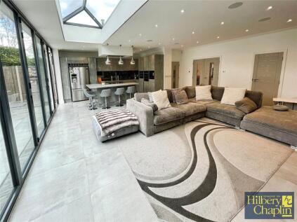 Emerson Drive, Hornchurch, RM11