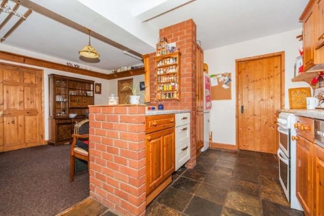 Kitchen/breakfast ro