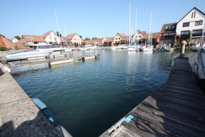 2, Sennen Place, Portsmouth PO6 4SZ