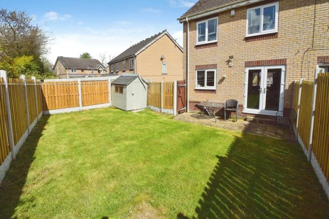 3 bed Semi-Detached for sale Image 12