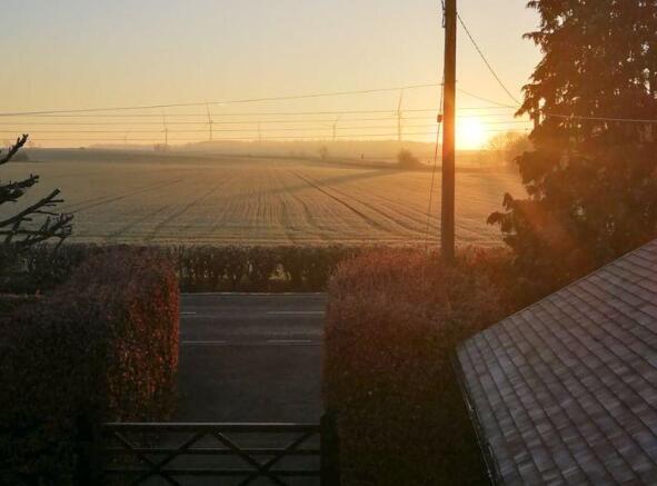 Photo 44