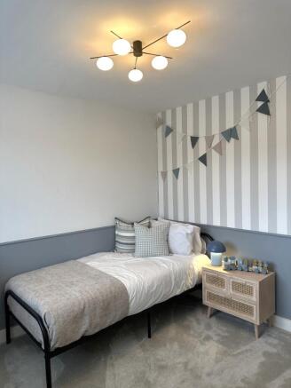 4 bed Detached for sale Image 7