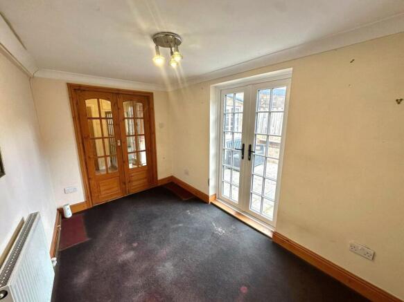 2 bed Terraced for sale Image 7