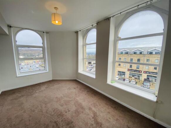Flat3Bankdale1.jpg