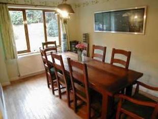 BREAKFAST AREA: