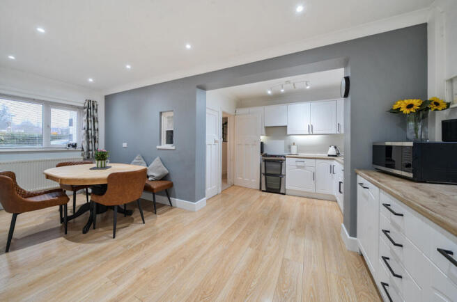 1400516-3-69692a9...