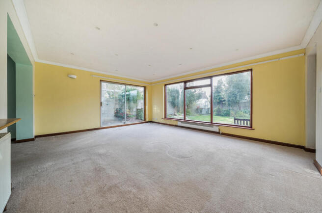 1373466-4-690c80e...