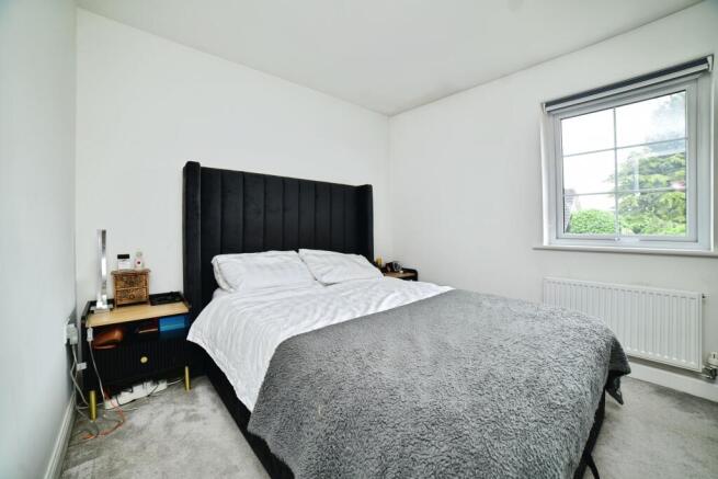 2 bed Semi-Detached for sale Image 9