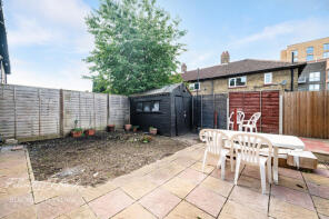 108, Eltham Green Road, London SE9 6BH