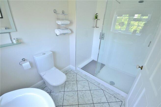 Guest En-Suite