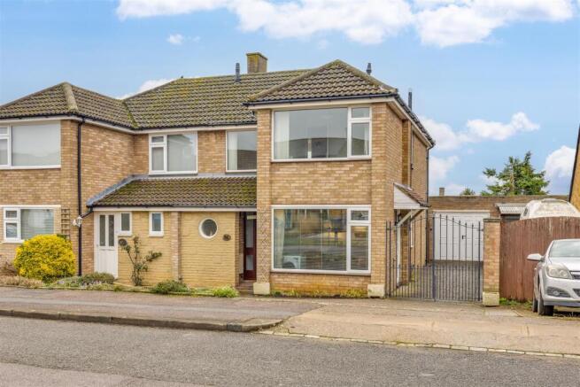 Grovelands Avenue 38-35.jpg